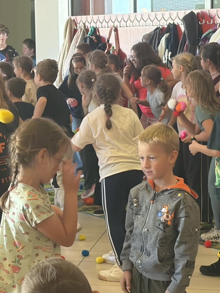 Radość, kolorowe atrakcje i masa zabawy. Za nami Festiwal Kreatywności w Ostrołęce [22.09.2026] - zdjęcie #13 - eOstroleka.pl