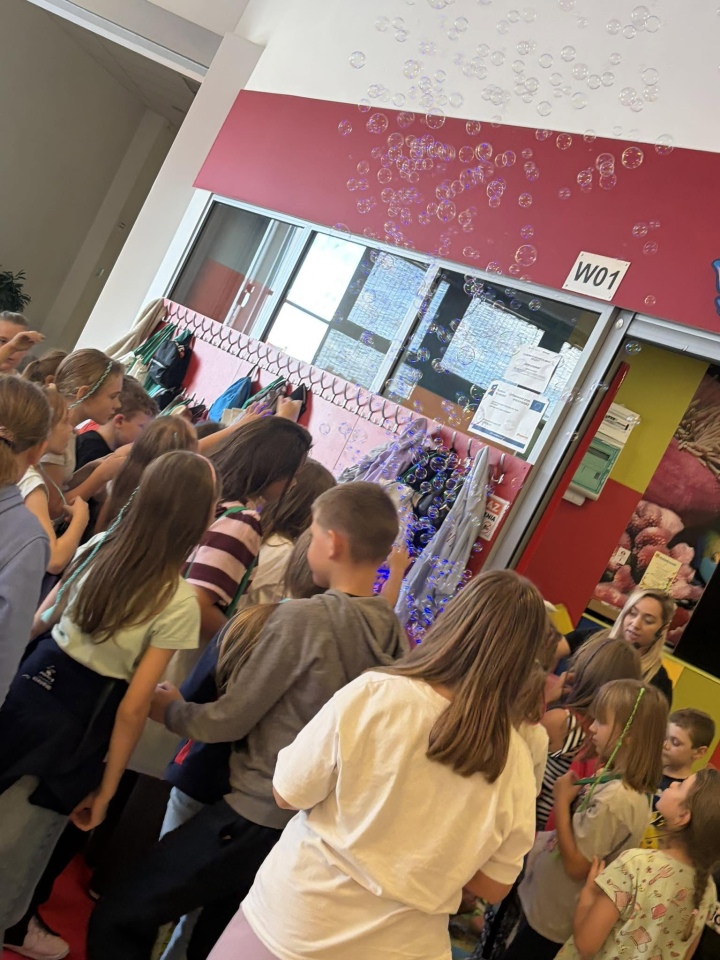 Radość, kolorowe atrakcje i masa zabawy. Za nami Festiwal Kreatywności w Ostrołęce [22.09.2026] - zdjęcie #3 - eOstroleka.pl