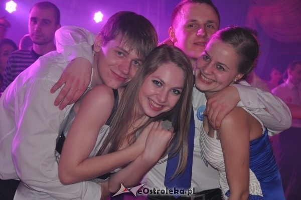 Studniówka ZSZ 1 [7,I,2012] - zdjęcie #205 - eOstroleka.pl