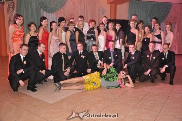Studniówka ZSZ 1 [7,I,2012] - zdjęcie #31 - eOstroleka.pl