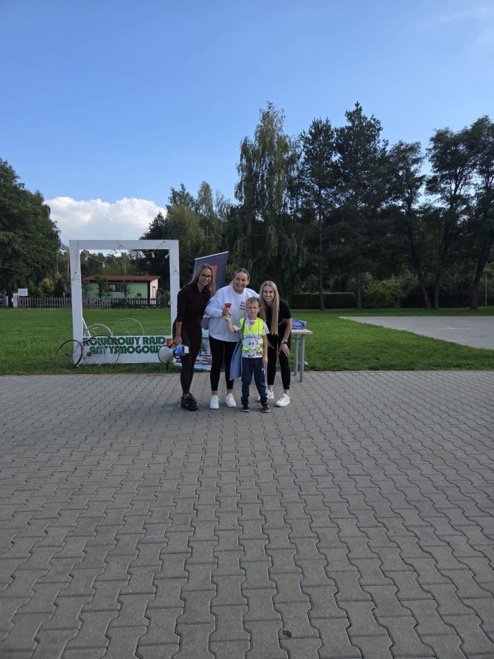 Przejechali ponad 20 kilometrów dla czystego powietrza. Za nami rajd rowerowy w Czerwinie [22.09.2026] - zdjęcie #53 - eOstroleka.pl