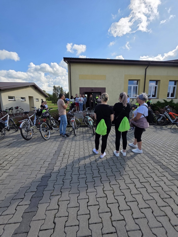 Przejechali ponad 20 kilometrów dla czystego powietrza. Za nami rajd rowerowy w Czerwinie [22.09.2026] - zdjęcie #48 - eOstroleka.pl