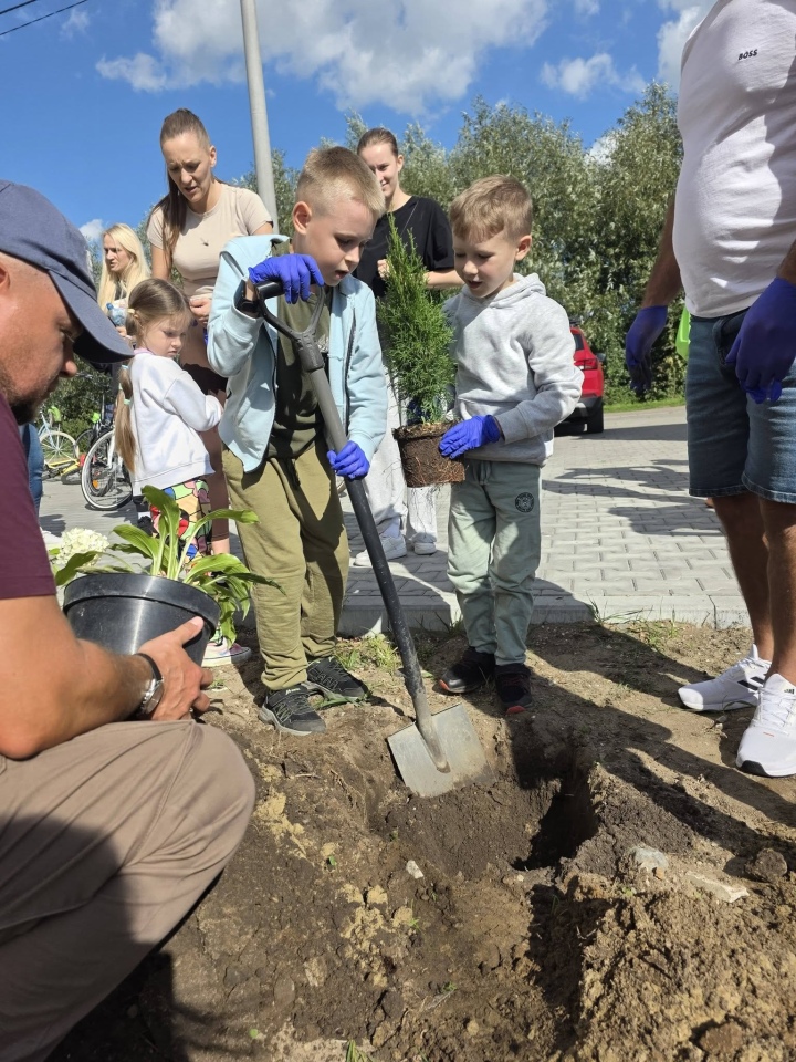 Przejechali ponad 20 kilometrów dla czystego powietrza. Za nami rajd rowerowy w Czerwinie [22.09.2026] - zdjęcie #30 - eOstroleka.pl