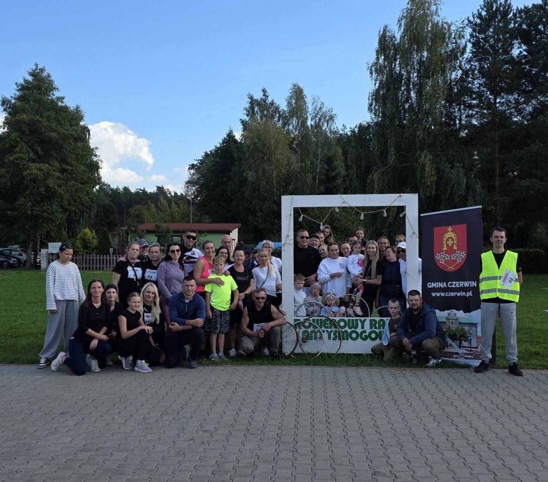 Przejechali ponad 20 kilometrów dla czystego powietrza. Za nami rajd rowerowy w Czerwinie [22.09.2026] - zdjęcie #27 - eOstroleka.pl