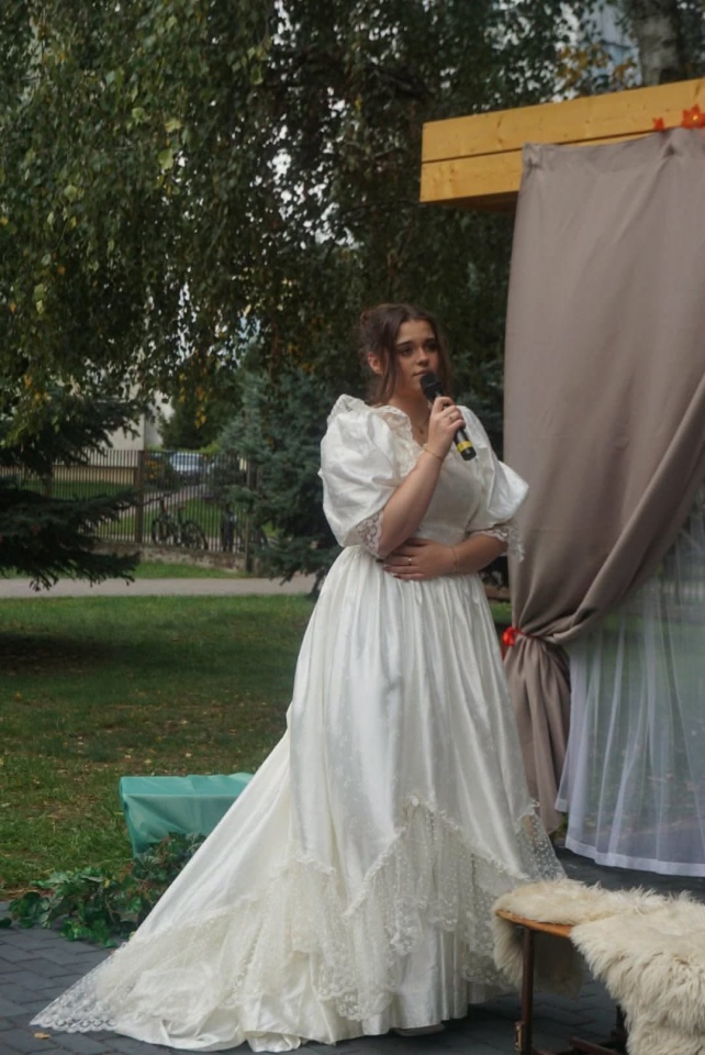 Klasyka literatury w wykonaniu uczniów. Wyjątkowy spektakl w III LO w Ostrołęce [22.09.2026] - zdjęcie #10 - eOstroleka.pl
