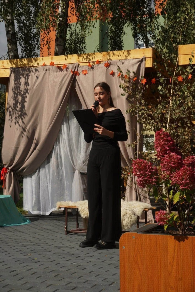 Klasyka literatury w wykonaniu uczniów. Wyjątkowy spektakl w III LO w Ostrołęce [22.09.2026] - zdjęcie #6 - eOstroleka.pl