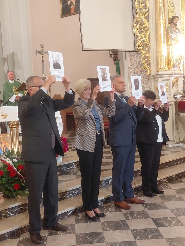 Uroczystość Katyńska w Czerwinie [20.09.2026] - zdjęcie #38 - eOstroleka.pl
