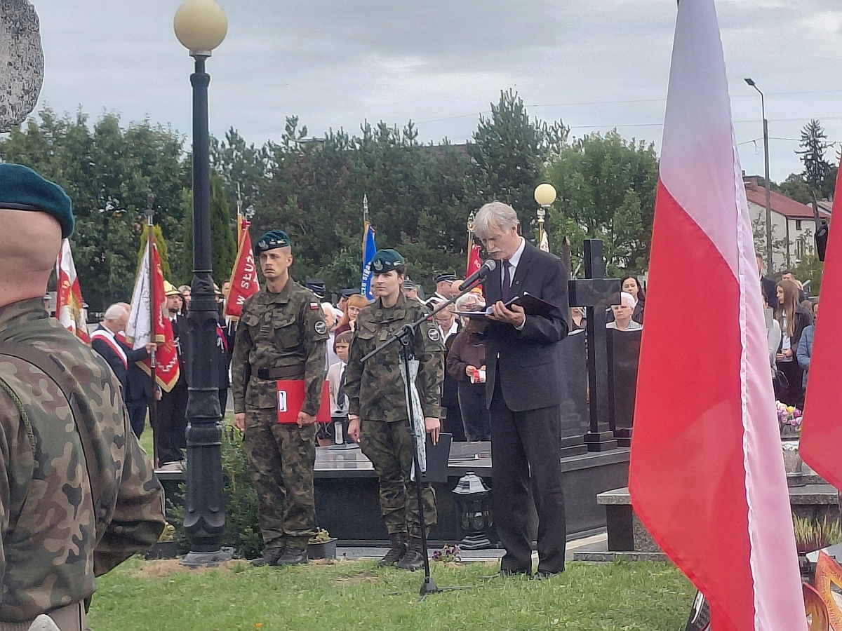 Uroczystość Katyńska w Czerwinie [20.09.2026] - zdjęcie #27 - eOstroleka.pl