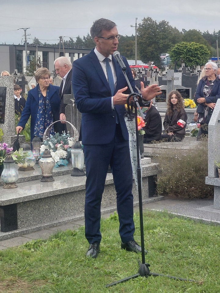 Uroczystość Katyńska w Czerwinie [20.09.2026] - zdjęcie #23 - eOstroleka.pl