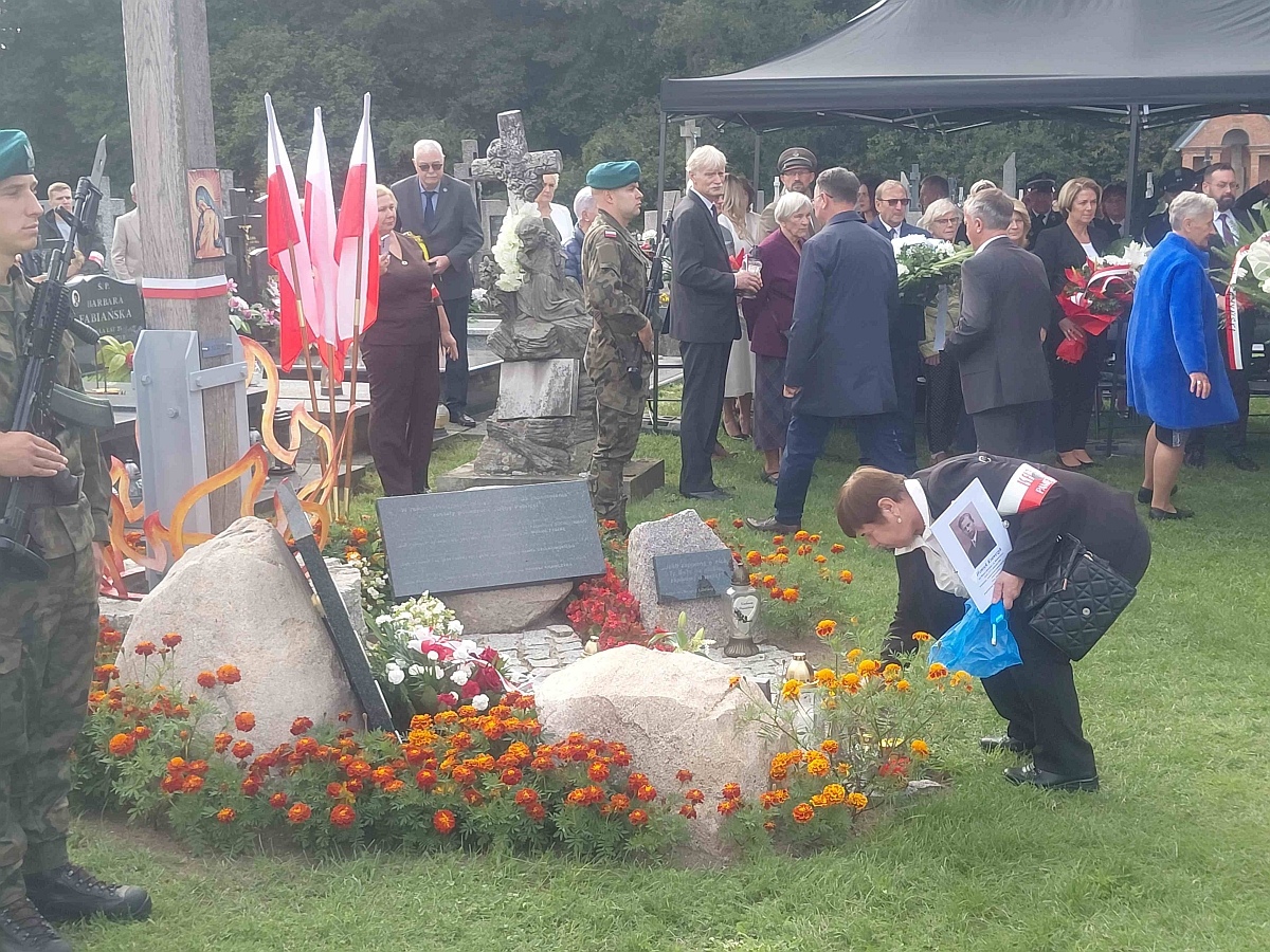 Uroczystość Katyńska w Czerwinie [20.09.2026] - zdjęcie #12 - eOstroleka.pl