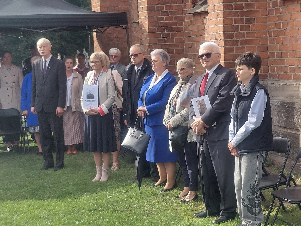 Uroczystość Katyńska w Czerwinie [20.09.2026] - zdjęcie #8 - eOstroleka.pl