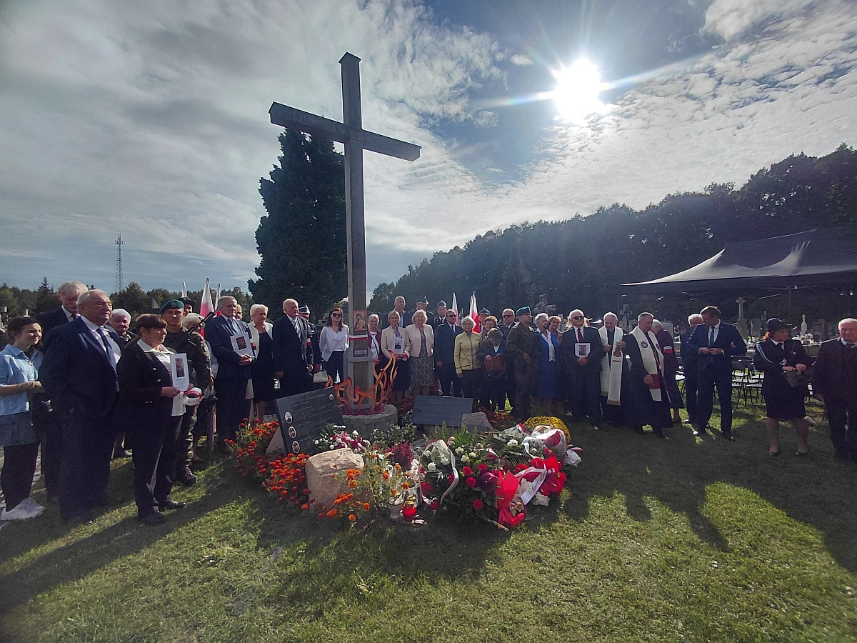 Uroczystość Katyńska w Czerwinie [20.09.2026] - zdjęcie #6 - eOstroleka.pl