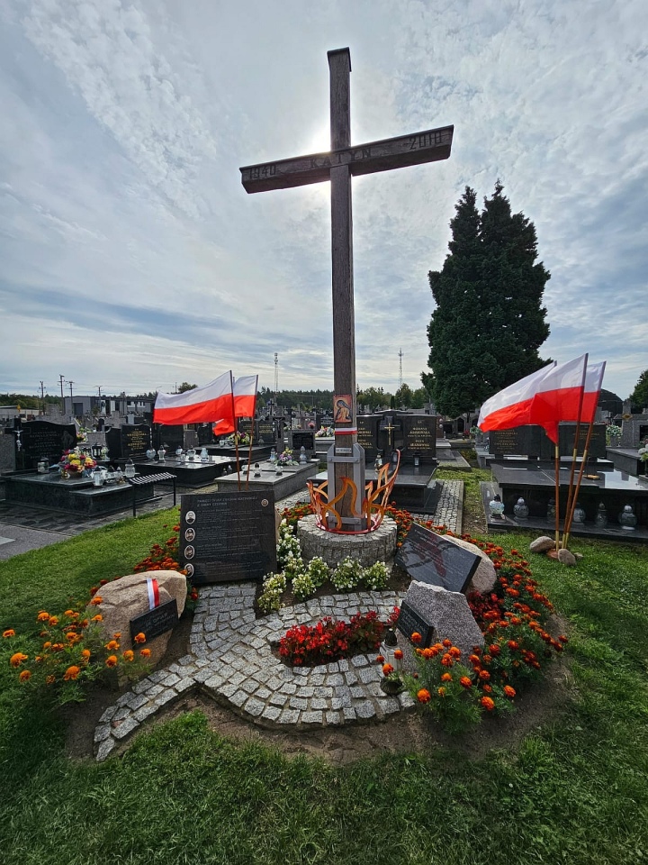 Uroczystość Katyńska w Czerwinie [20.09.2026] - zdjęcie #3 - eOstroleka.pl