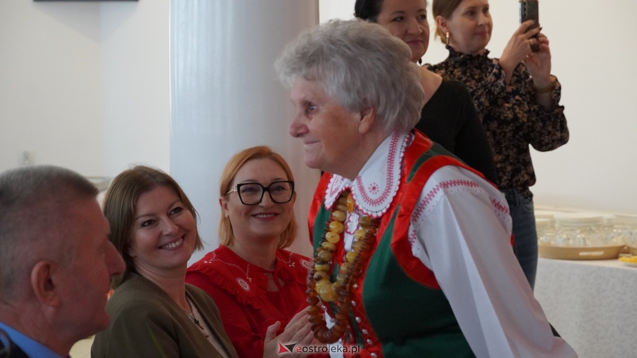 Jubileusz 70-lecia pracy twórczej Czesławy Kaczyńskiej [24.09.2026] - zdjęcie #14 - eOstroleka.pl