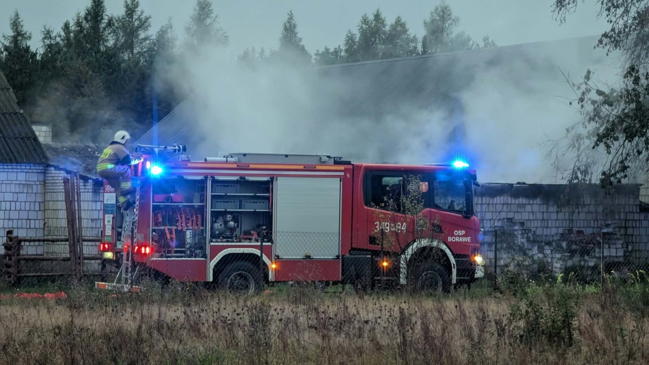 Pożar w Kamiance [25.09.2026] - zdjęcie #13 - eOstroleka.pl