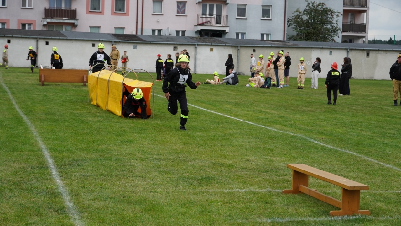 Powiatowe zawody sportowo-pożarnicze Młodzieżowych Drużyn Pożarowych w Ostrołęce [26.09.2026] - zdjęcie #8 - eOstroleka.pl