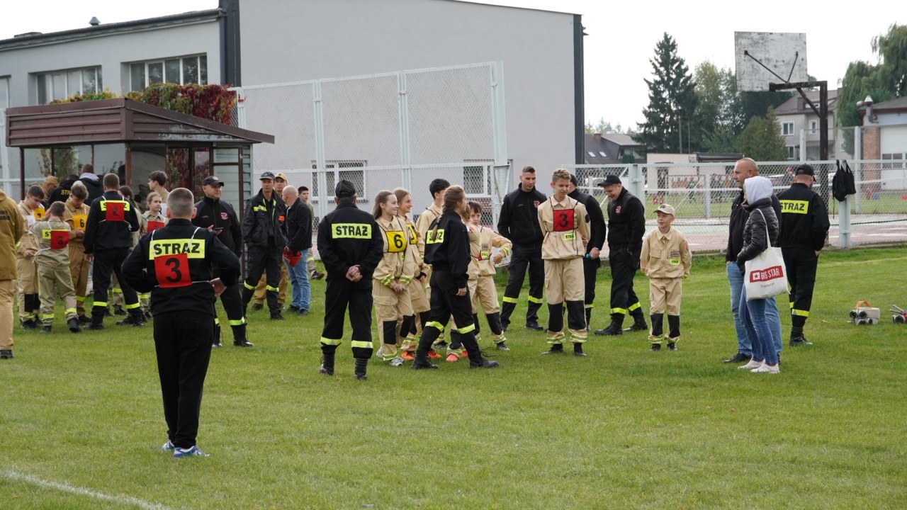 Powiatowe zawody sportowo-pożarnicze Młodzieżowych Drużyn Pożarowych w Ostrołęce [26.09.2026] - zdjęcie #6 - eOstroleka.pl