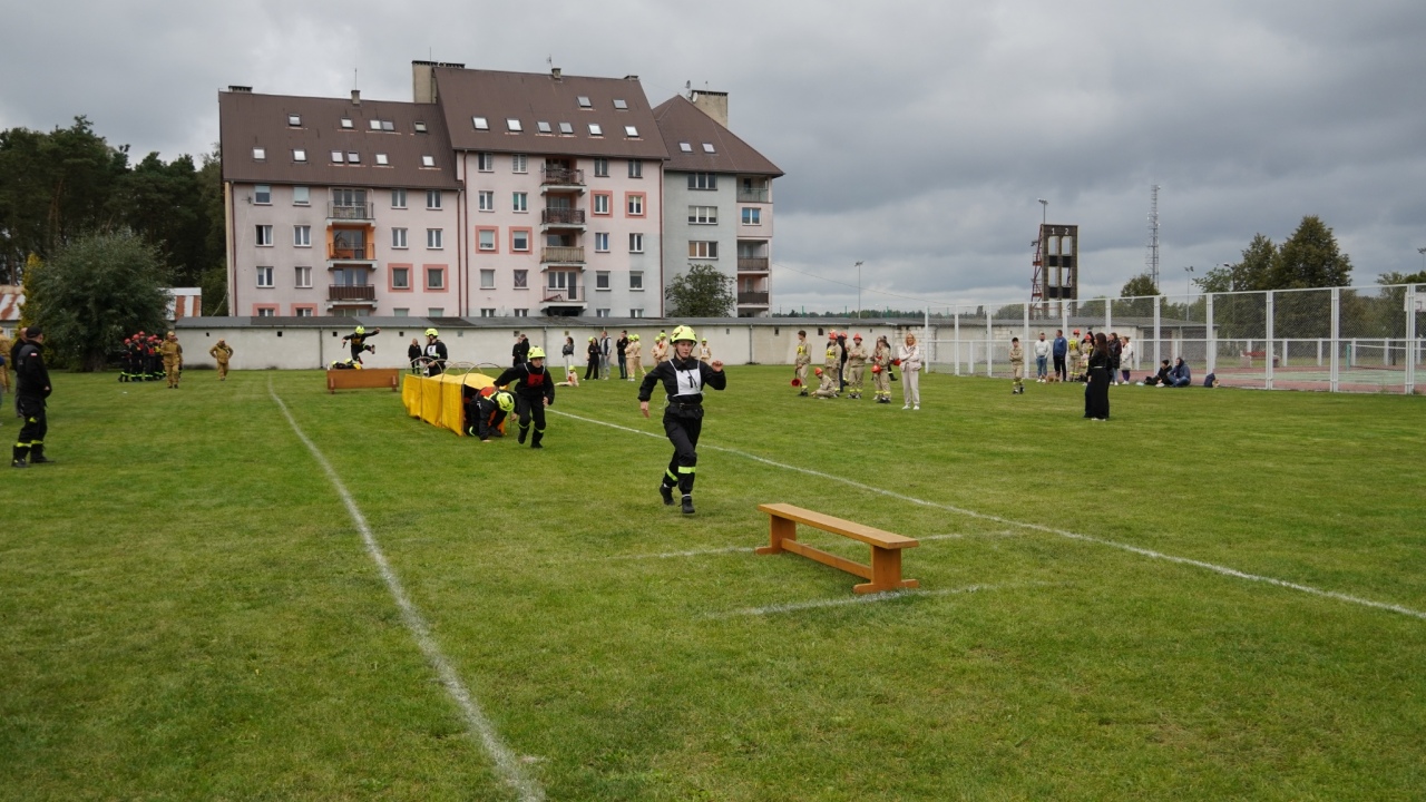 Powiatowe zawody sportowo-pożarnicze Młodzieżowych Drużyn Pożarowych w Ostrołęce [26.09.2026] - zdjęcie #117 - eOstroleka.pl