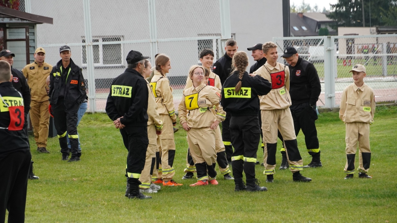 Powiatowe zawody sportowo-pożarnicze Młodzieżowych Drużyn Pożarowych w Ostrołęce [26.09.2026] - zdjęcie #85 - eOstroleka.pl