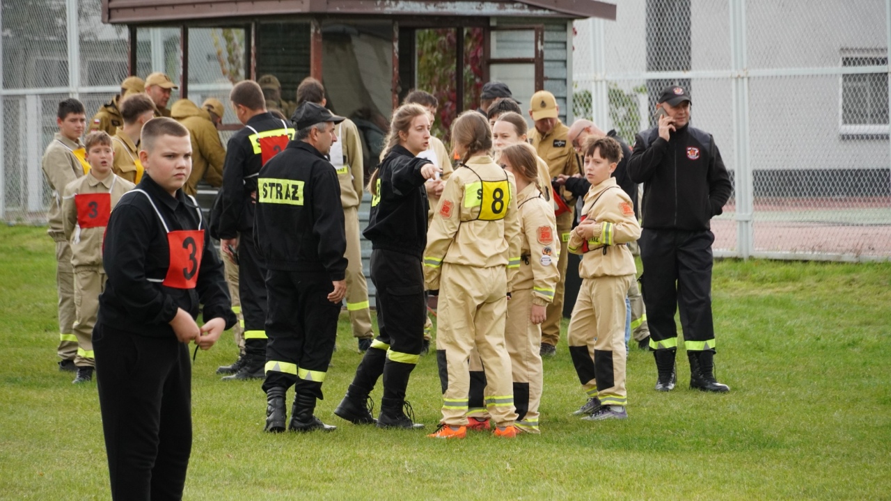 Powiatowe zawody sportowo-pożarnicze Młodzieżowych Drużyn Pożarowych w Ostrołęce [26.09.2026] - zdjęcie #127 - eOstroleka.pl