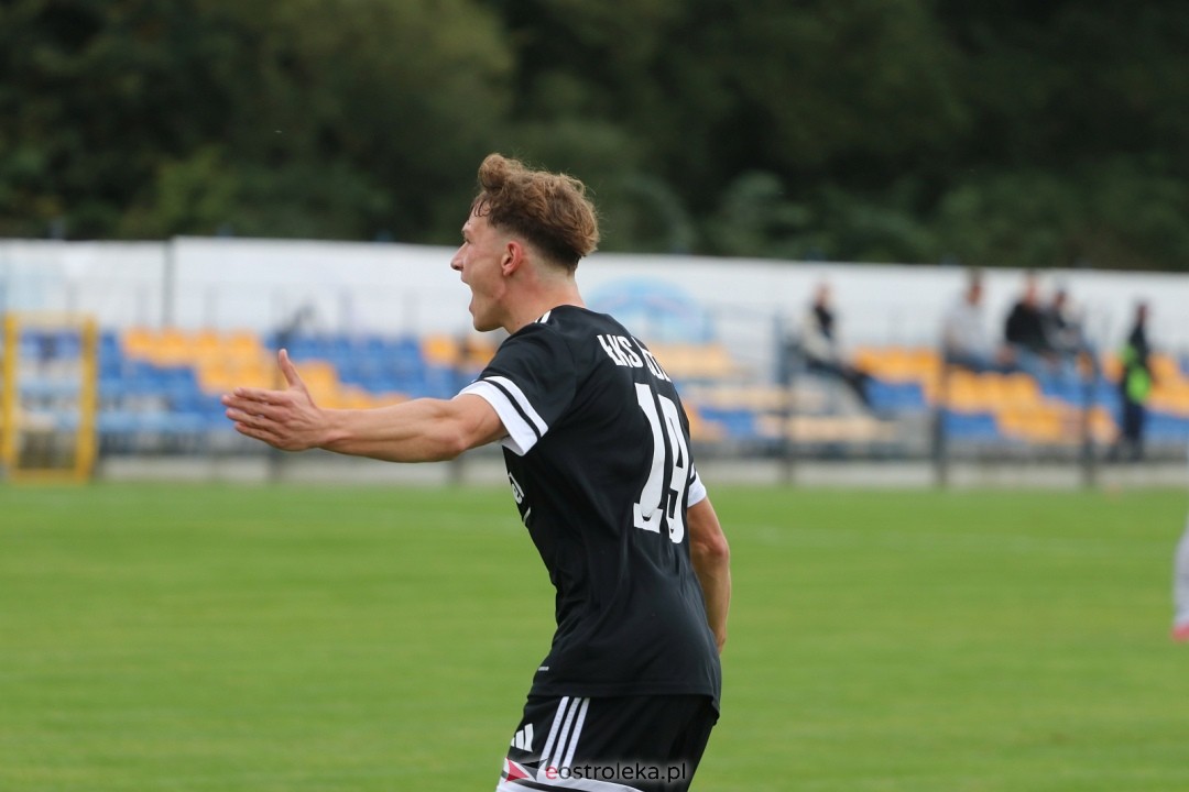 KS CK Troszyn - ŁKS II Łódź [26.09.2026] - zdjęcie #16 - eOstroleka.pl