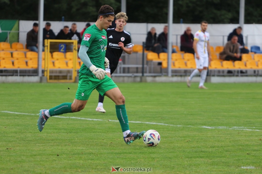 KS CK Troszyn - ŁKS II Łódź [26.09.2026] - zdjęcie #10 - eOstroleka.pl