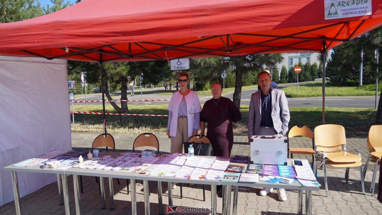 Biała Niedziela przy szpitalu w Ostrołęce [27.09.2026] - zdjęcie #12 - eOstroleka.pl