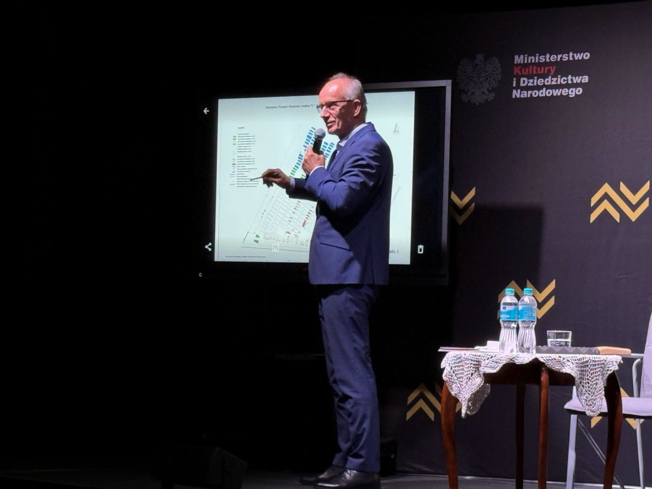 Prof. Krzysztof Szwagrzyk odwiedził Muzeum Żołnierzy Wyklętych. Opowiedział o identyfikacji sierż. „Roja” [28.09.2026] - zdjęcie #20 - eOstroleka.pl