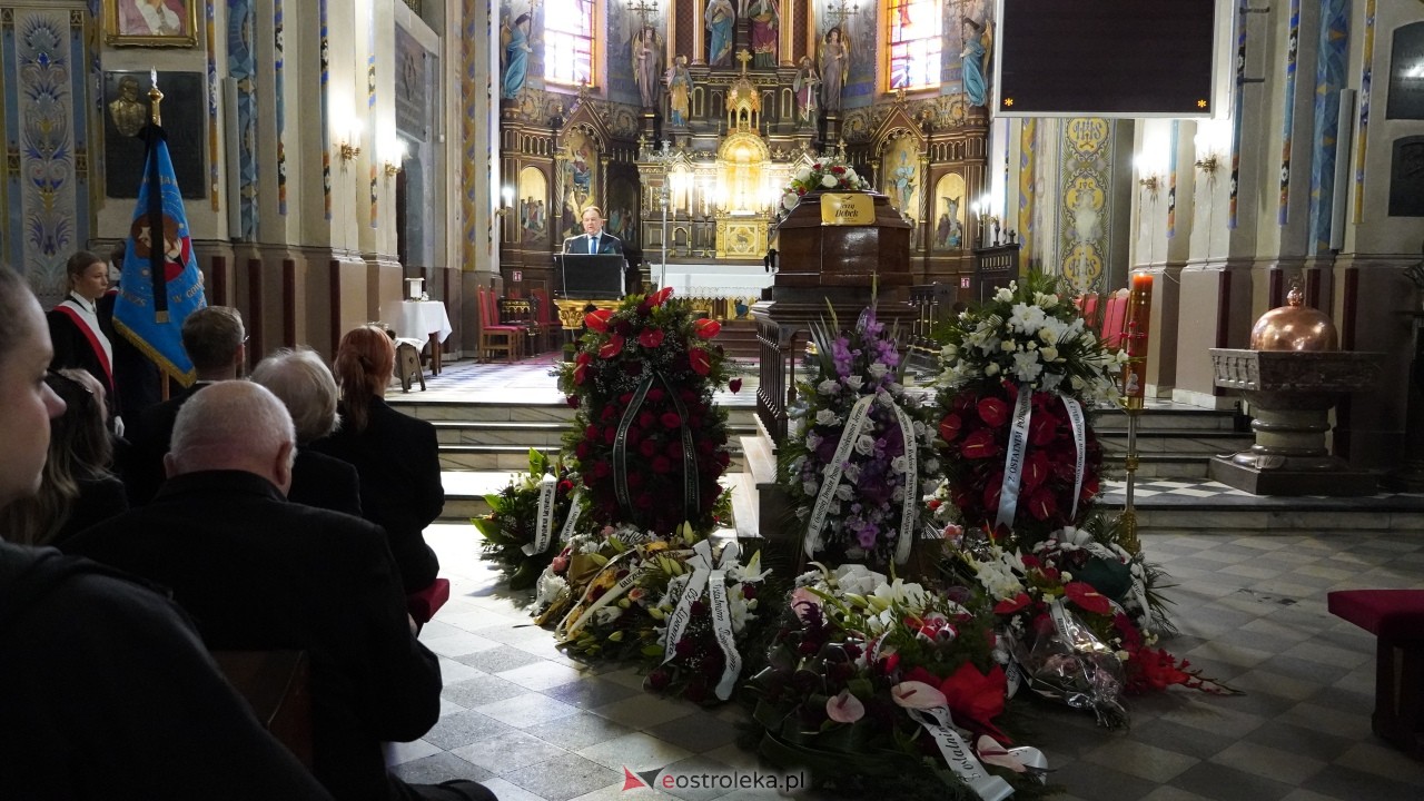 Uroczystości pogrzebowe śp. Jerzego Dobka [28.09.2026] - zdjęcie #20 - eOstroleka.pl