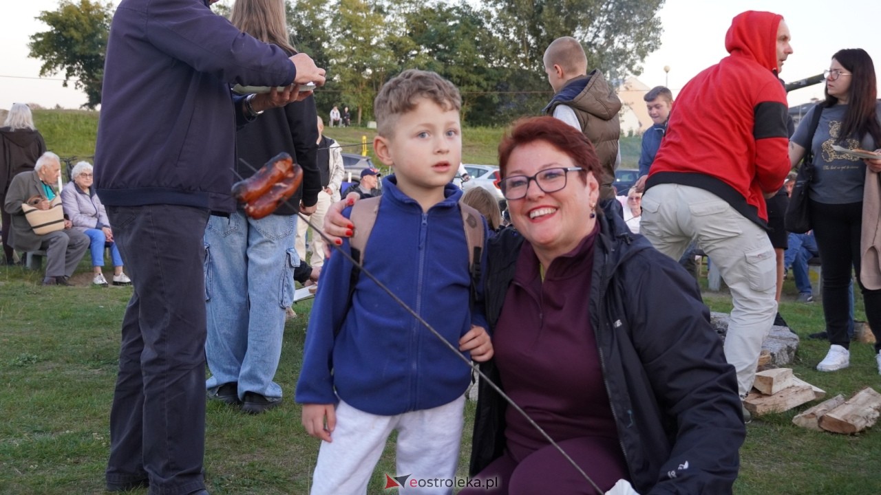 Pierwsze jesienne ognisko na plaży w Ostrołęce [29.09.2026] - zdjęcie #44 - eOstroleka.pl