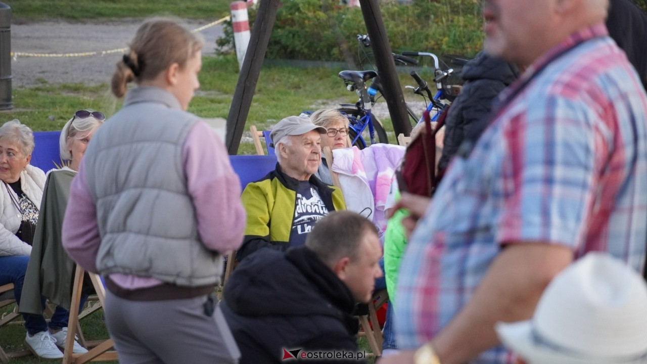 Pierwsze jesienne ognisko na plaży w Ostrołęce [29.09.2026] - zdjęcie #24 - eOstroleka.pl