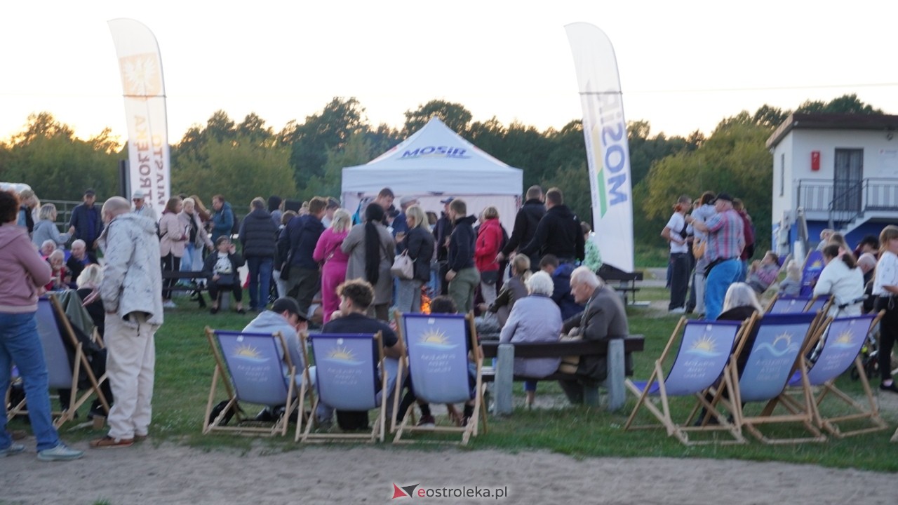 Pierwsze jesienne ognisko na plaży w Ostrołęce [29.09.2026] - zdjęcie #42 - eOstroleka.pl