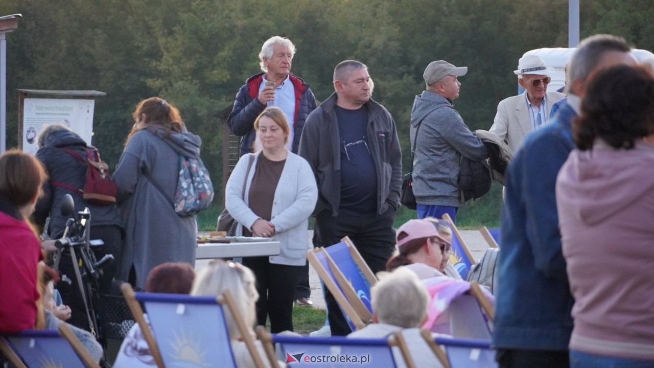 Pierwsze jesienne ognisko na plaży w Ostrołęce [29.09.2026] - zdjęcie #7 - eOstroleka.pl