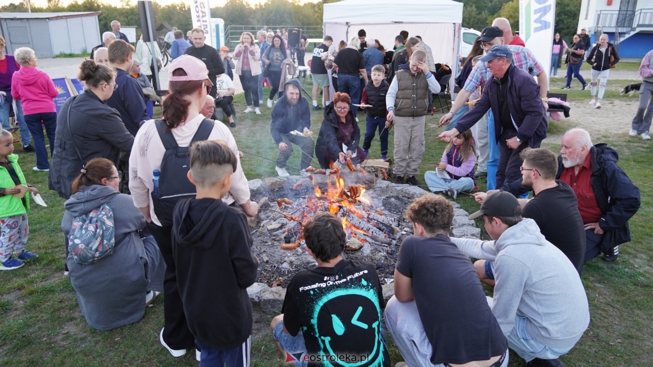 Pierwsze jesienne ognisko na plaży w Ostrołęce [29.09.2026] - zdjęcie #37 - eOstroleka.pl