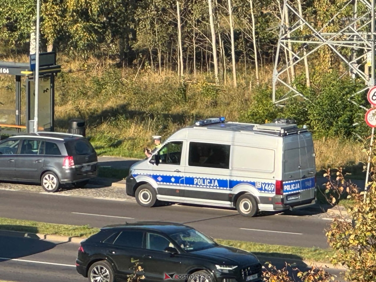 Zderzenie na rondzie Honorowych Dawców Krwi [2.10.2026] - zdjęcie #9 - eOstroleka.pl