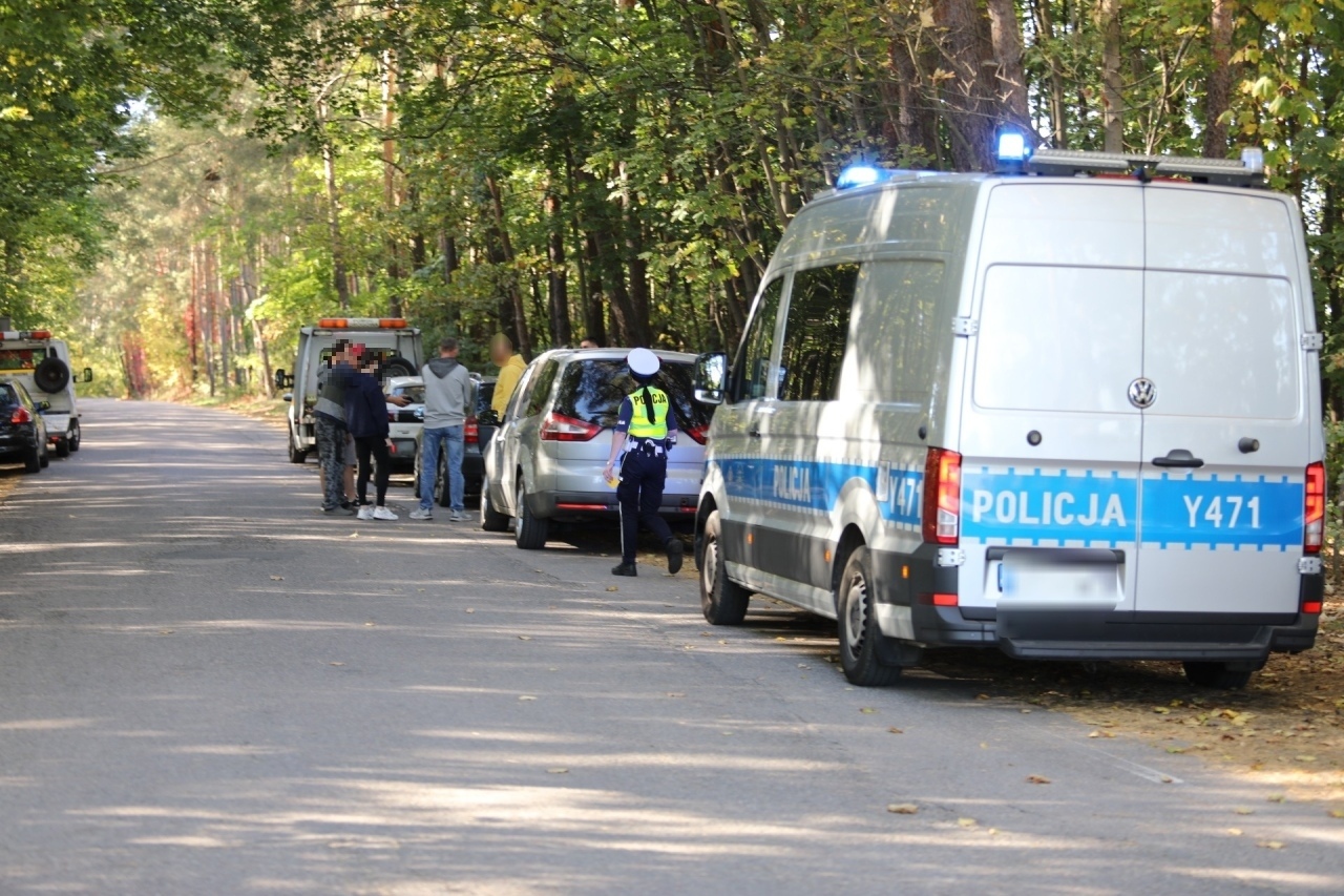 Kolizja czterech pojazdów na DK53 w Zabrodziu [2.10.2026] - zdjęcie #3 - eOstroleka.pl