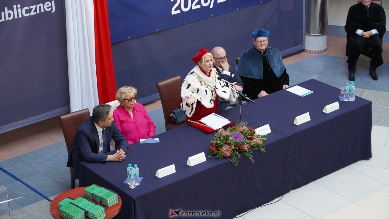 Inauguracja roku akademickiego 2026/2027 w WSAP w Ostrołęce [02.10.2026] - zdjęcie #44 - eOstroleka.pl