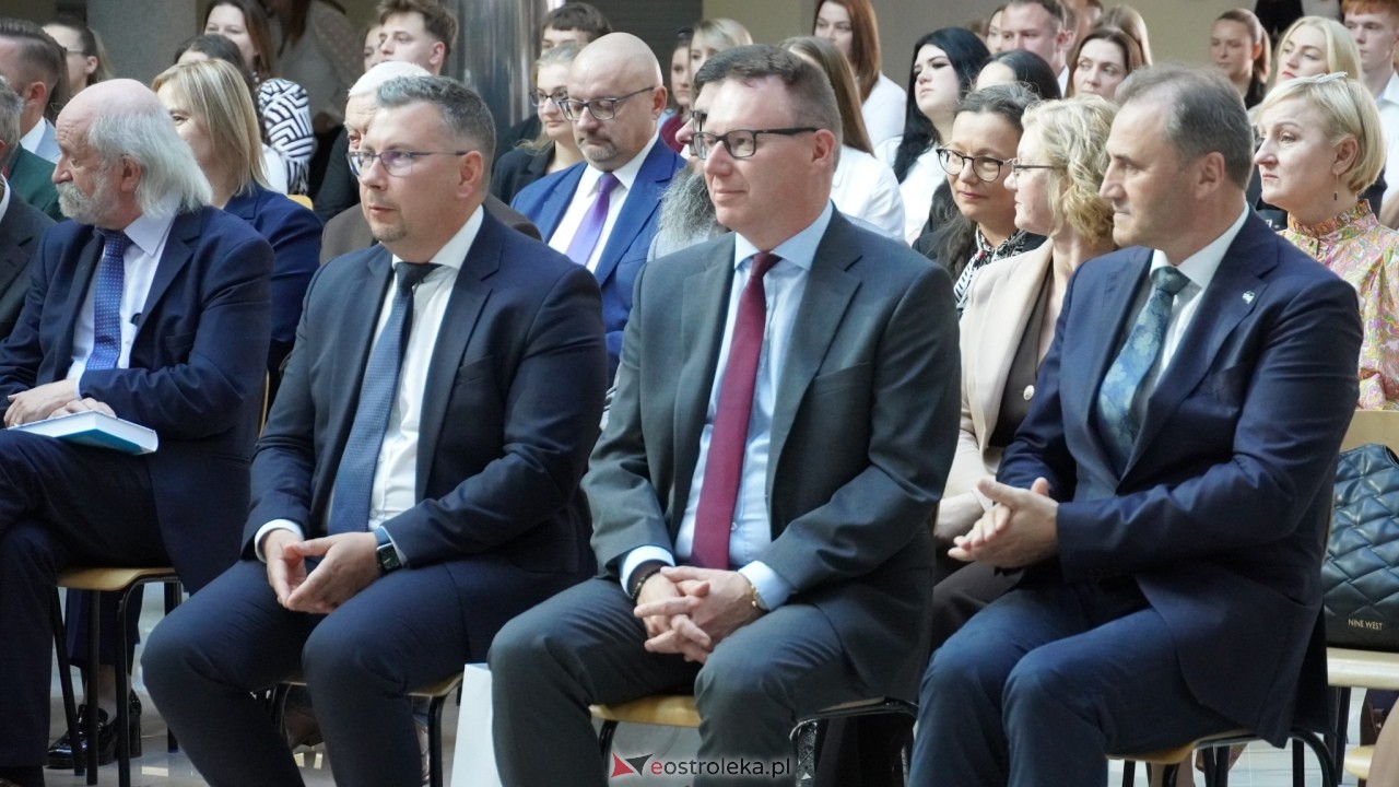 Inauguracja roku akademickiego 2026/2027 w WSAP w Ostrołęce [02.10.2026] - zdjęcie #22 - eOstroleka.pl