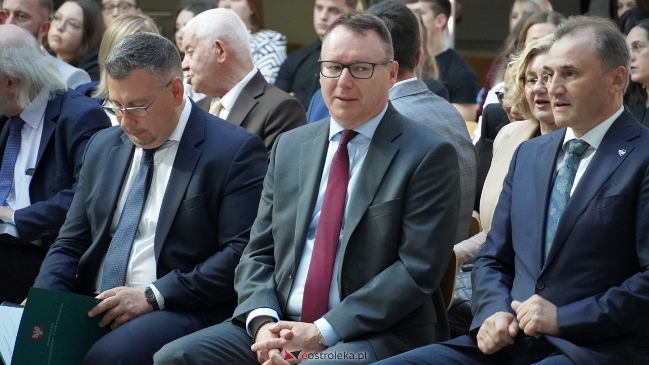 Inauguracja roku akademickiego 2026/2027 w WSAP w Ostrołęce [02.10.2026] - zdjęcie #16 - eOstroleka.pl