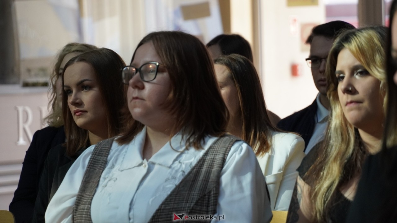 Inauguracja roku akademickiego 2026/2027 w WSAP w Ostrołęce [02.10.2026] - zdjęcie #12 - eOstroleka.pl