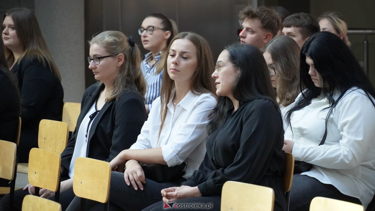 Inauguracja roku akademickiego 2026/2027 w WSAP w Ostrołęce [02.10.2026] - zdjęcie #1 - eOstroleka.pl