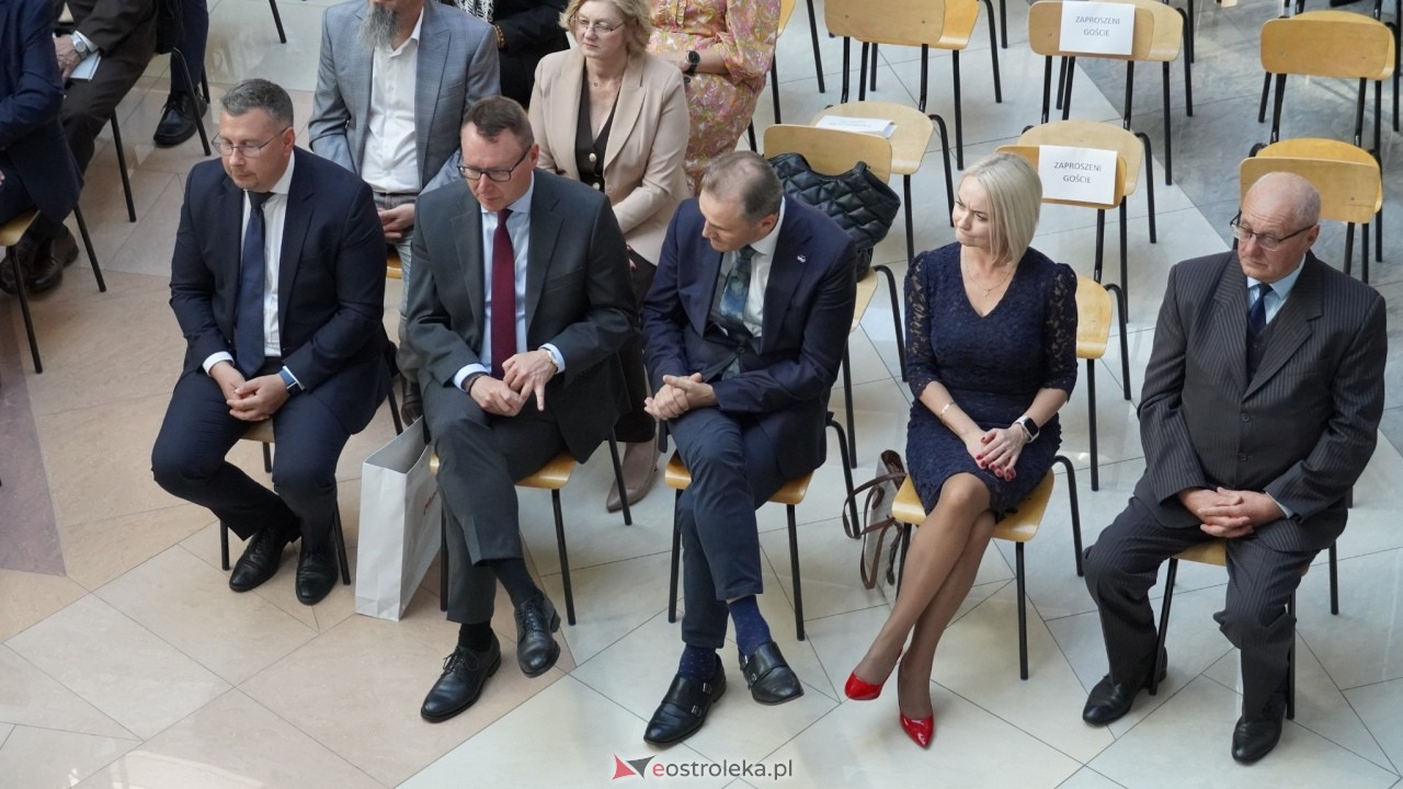 Inauguracja roku akademickiego 2026/2027 w WSAP w Ostrołęce [02.10.2026] - zdjęcie #58 - eOstroleka.pl