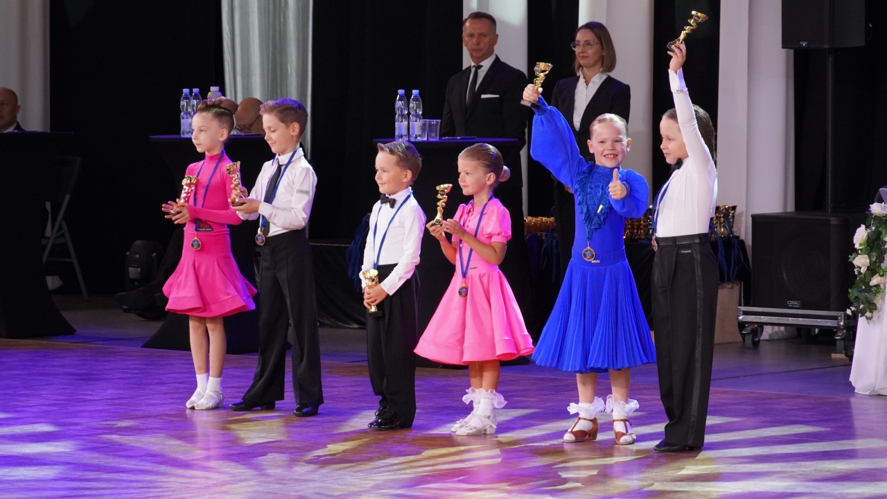 41. Ogólnopolski Turniej Tańca Sportowego O Złotą Podwiązkę [03.10.2026] - zdjęcie #149 - eOstroleka.pl