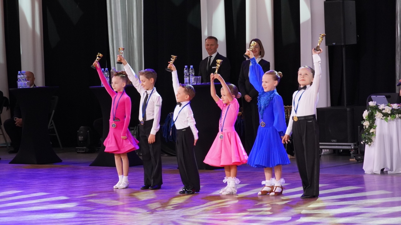 41. Ogólnopolski Turniej Tańca Sportowego O Złotą Podwiązkę [03.10.2026] - zdjęcie #148 - eOstroleka.pl