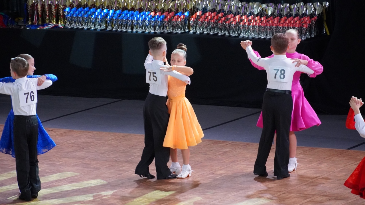 41. Ogólnopolski Turniej Tańca Sportowego O Złotą Podwiązkę [03.10.2026] - zdjęcie #145 - eOstroleka.pl