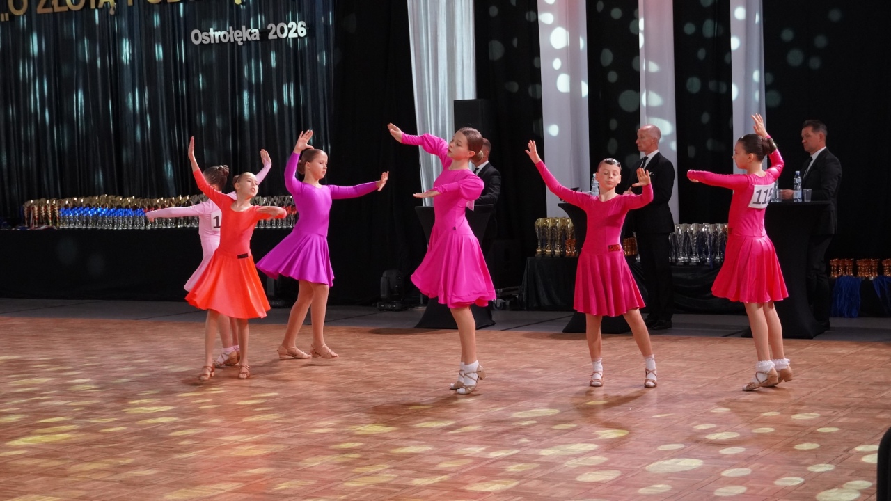 41. Ogólnopolski Turniej Tańca Sportowego O Złotą Podwiązkę [03.10.2026] - zdjęcie #130 - eOstroleka.pl