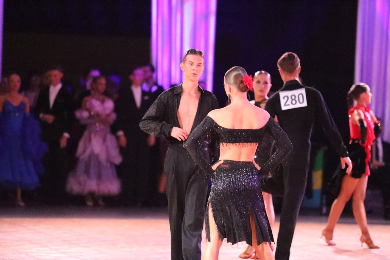 41. Ogólnopolski Turniej Tańca Sportowego O Złotą Podwiązkę [03.10.2026] - zdjęcie #96 - eOstroleka.pl