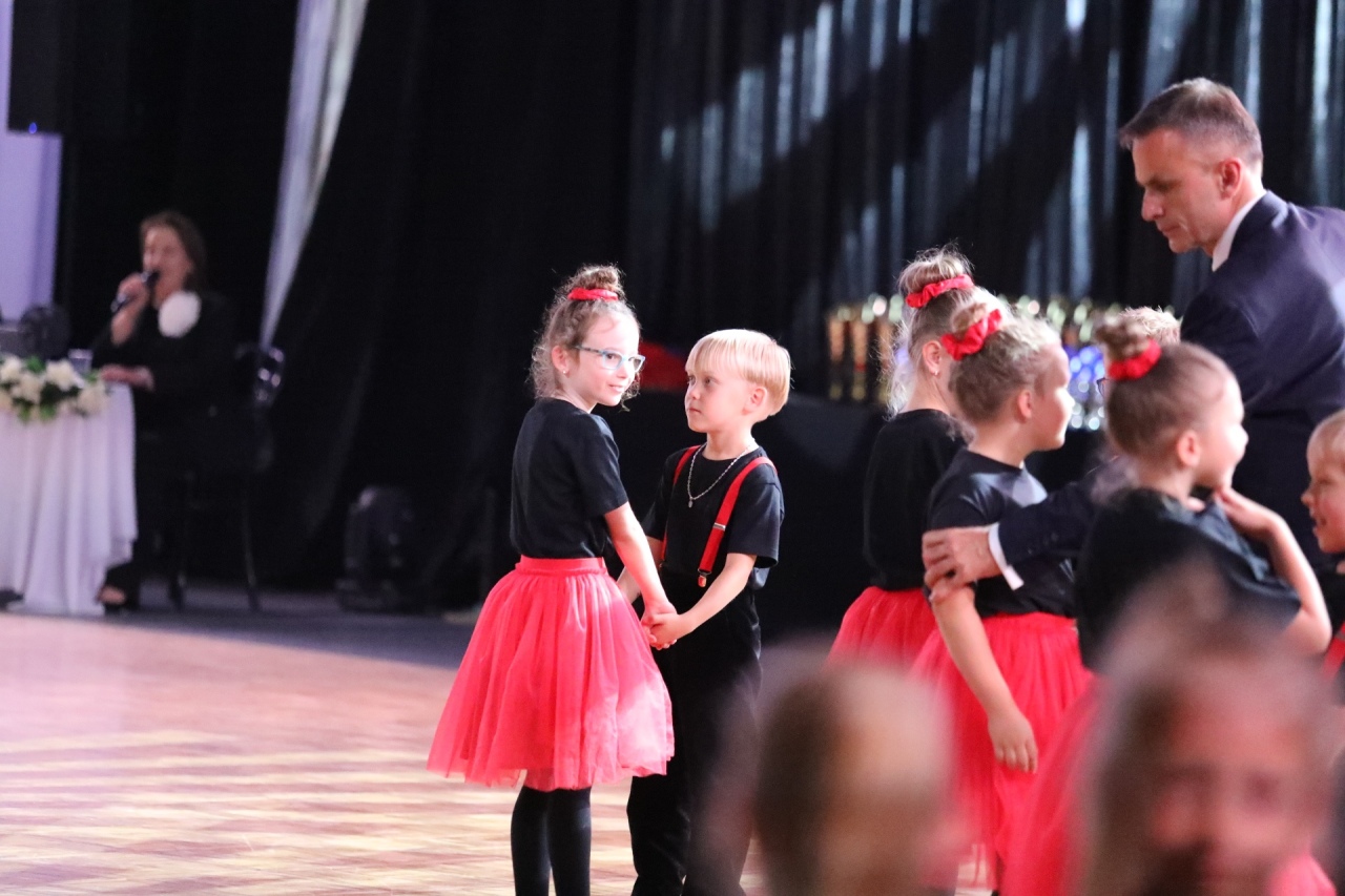 41. Ogólnopolski Turniej Tańca Sportowego O Złotą Podwiązkę [03.10.2026] - zdjęcie #29 - eOstroleka.pl