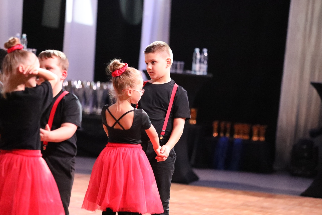 41. Ogólnopolski Turniej Tańca Sportowego O Złotą Podwiązkę [03.10.2026] - zdjęcie #26 - eOstroleka.pl
