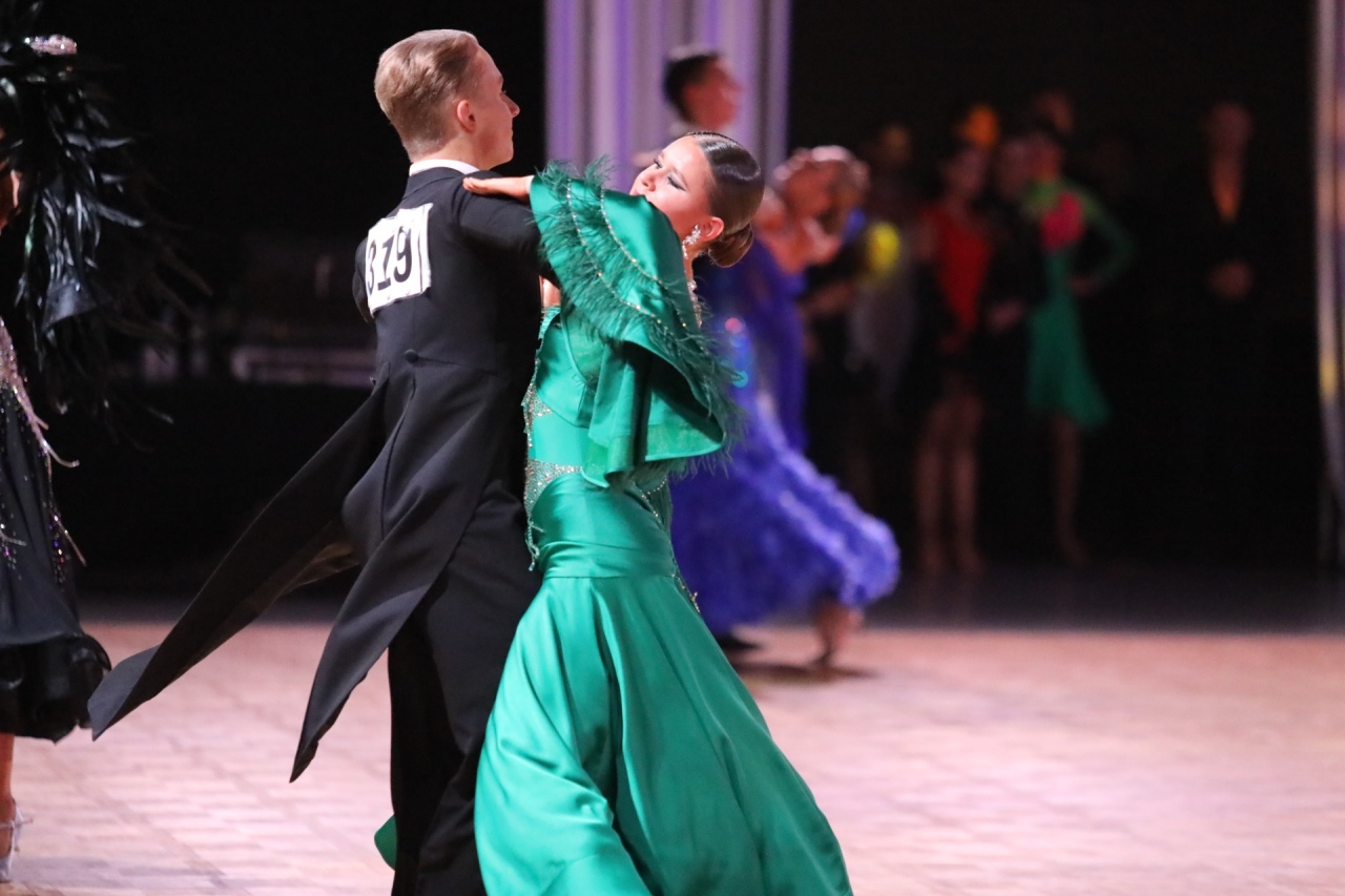 41. Ogólnopolski Turniej Tańca Sportowego O Złotą Podwiązkę [03.10.2026] - zdjęcie #81 - eOstroleka.pl